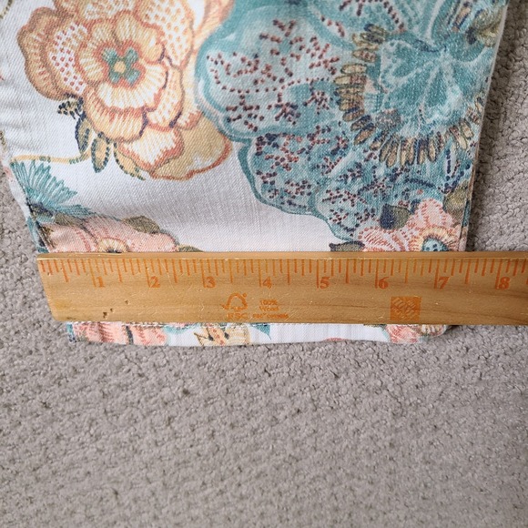 Chicos Jeans Women 2.5 US 14 Multicolor Floral Ankle Colorful Denim‎ Stretch - Picture 8 of 11